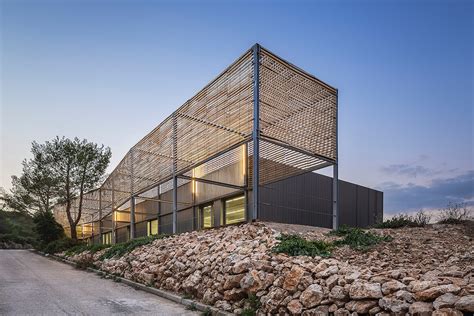 EXTENSION OF MARSEILLE’S ÉCOLE NATIONALE SUPÉRIEURE D’ARCHITECTURE ...