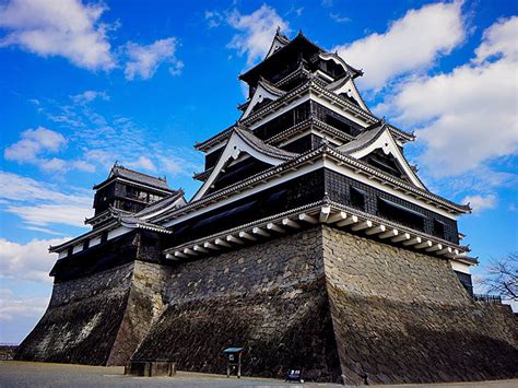 Kumamoto Castle Travel Tips - Japan Travel Guide - japan365days.com