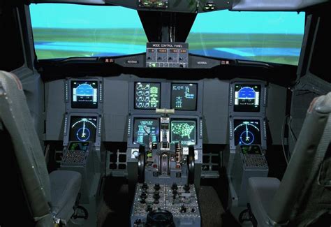 Boeing 737-100 Cockpit Picture