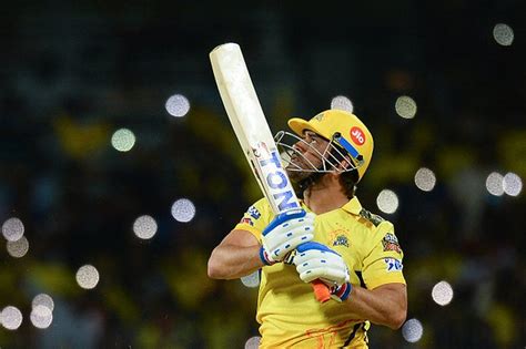 IPL: The remarkable reinvention of cricket legend MS Dhoni at 41 - BBC News