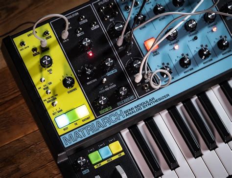 This semi-modular analog synthesizer gives you infinite harmony options