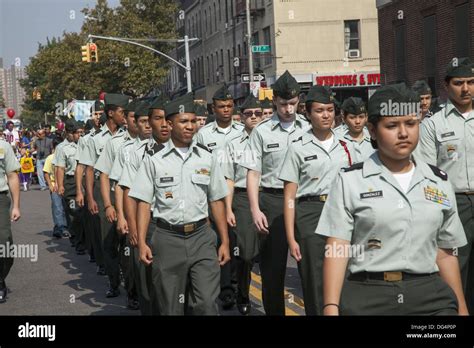 Rotc uniform hi-res stock photography and images - Alamy