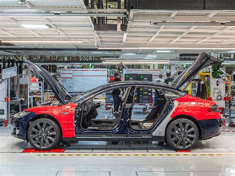 Tesla Model 3 Production On Track To Hit 8,000 A Week? – repokar.com ...