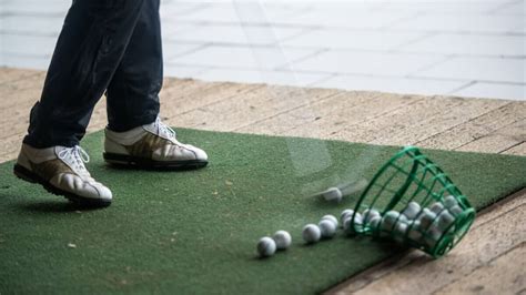 Are Driving Range Balls Bad for Your Clubs? Know the Limitations!