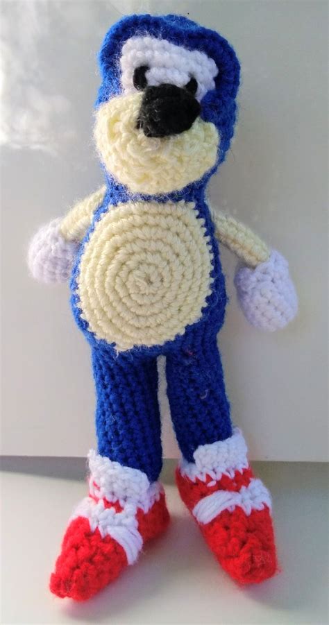 Sonic the Hedgehog inspired amigurumi plushie | Etsy | Plushies, Sonic the hedgehog, Hedgehog