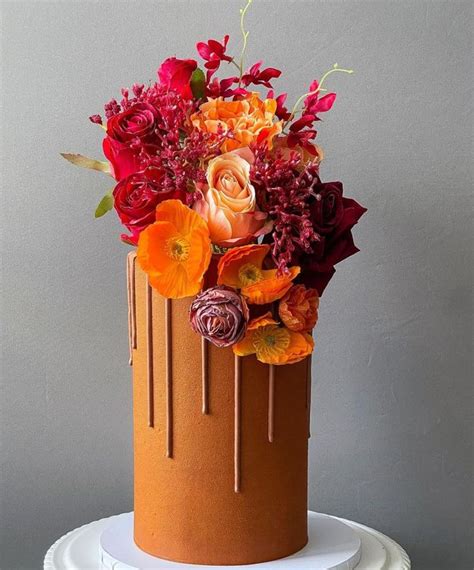 September Cake Decorator Spotlight | Fall cakes, Fall birthday cakes ...