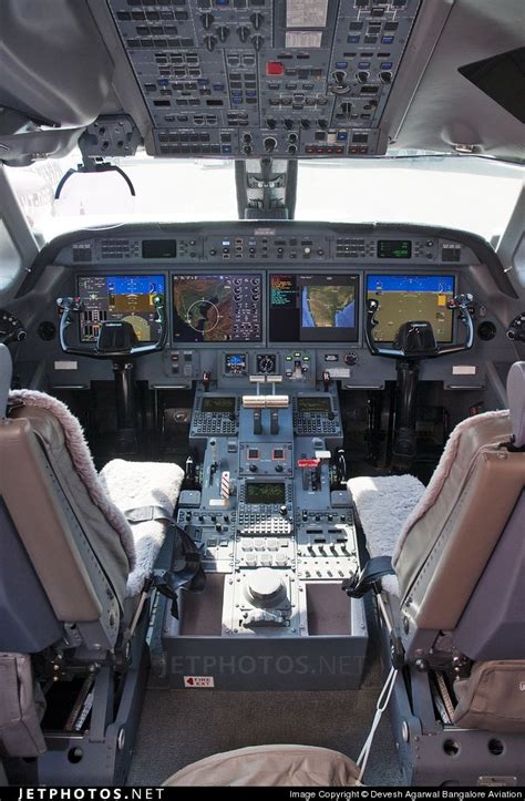 The beautiful digital cockpit of the Gulfstream G550. N550RP 5184 Hyderabad - VOHY. | Private ...