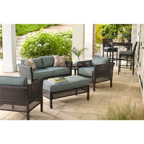 Hampton Bay Fenton 4-Piece Wicker Outdoor Patio Seating Set with Peacock Java Patio Cushion ...