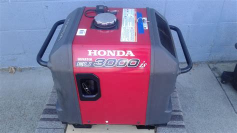 Lot Detail - HONDA EU3000IS INVERTER GENERATOR