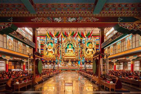 Bylakuppe Tibetan Settlement - Namdroling Monastery & More Info