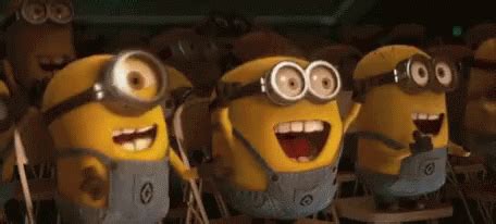 Minions Clapping GIF - Minions Clapping Applause - Discover & Share GIFs