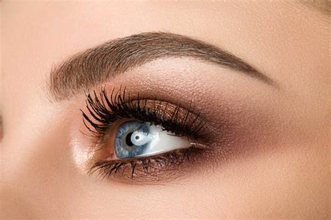 Lash-Crush- Everything you Need to Know About Getting a Lash Tint