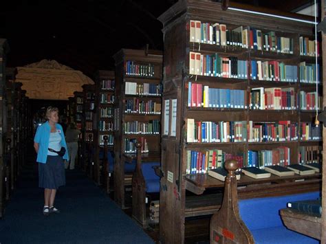 Corpus Christi's Library | El aroma de los libros | Flickr