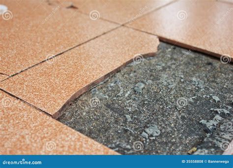 Old Broken Floor Tiles Royalty Free Stock Photos - Image: 35558808