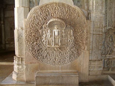 5 Reasons to see the stunning Ranakpur Jain Temple - Thrilling Travel