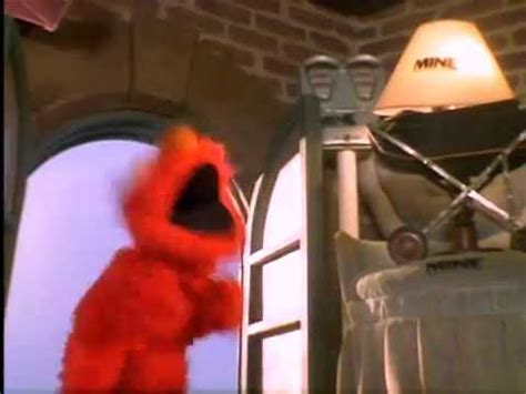 Elmo in Grouchland - Bill gives Elmo's blanket back to Huxley - YouTube