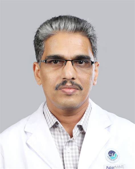 Dr. Manojan Thekkedath - General Medicine Doctor In Calicut | Aster MIMS