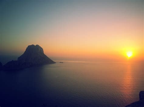 The Magic of Sunset at Es Vedra - The White Isle - Ibiza Blog