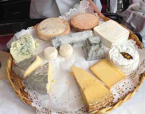 Where to Get the Best Cheese Dishes in Paris - Thrillist