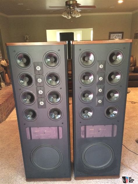 Polk Audio 1.2 floor standing speakers Photo #1356762 - US Audio Mart