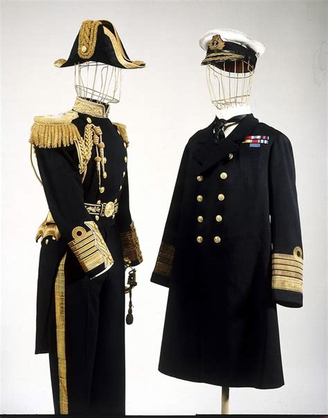 Royal Naval uniform: pattern 1901 - National Maritime Museum | Royal navy uniform, Military ...