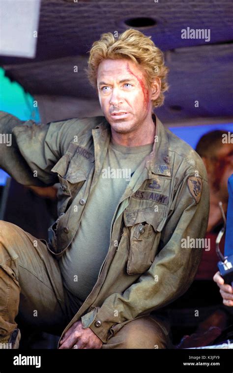 TROPIC THUNDER ROBERT DOWNEY JR. TROPIC THUNDER Date: 2008 Stock Photo - Alamy