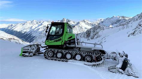 Taos Ski Valley, NM, First Resort in North America to Use 100% Electric Snowcat - SnowBrains