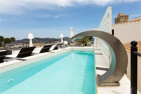 Ibiza Palace Luxury building for rent - Ibiza Services