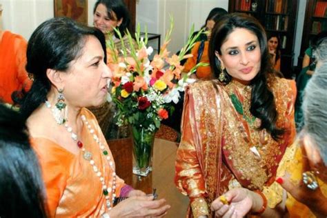 Kareena Kapoor & Sharmila Tagore at a wedding in Bhopal