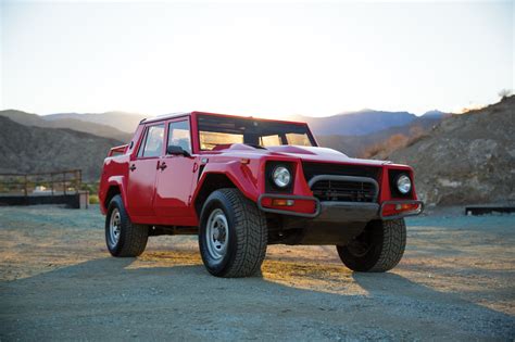 1989 Lamborghini LM002