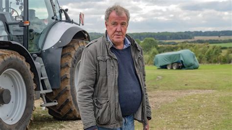 BlinkVib | Jeremy Clarkson Farm Season 3 UK: When is it Coming Out?