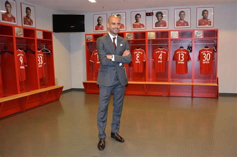 Pep Guardiola speaks in German at Bayern Munich unveiling | inside World Soccer