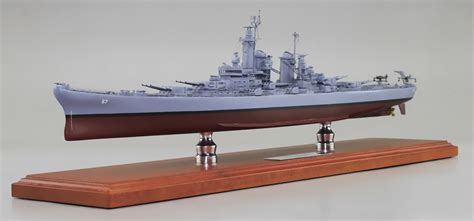 SD Model Makers: US Navy Battleship Model - USS Montana