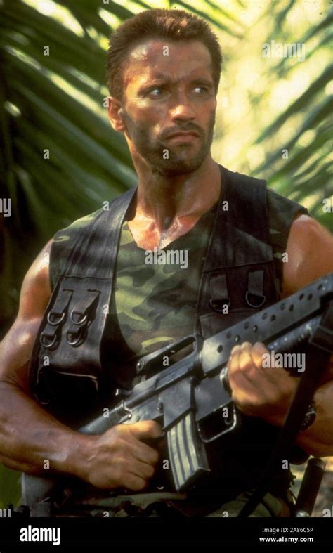 Predator movie hi-res stock photography and images - Alamy