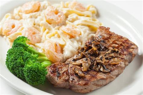 CAROLINA'S ITALIAN RESTAURANT, Anaheim - 915 S Harbor Blvd, The Colony - Restaurant Reviews ...