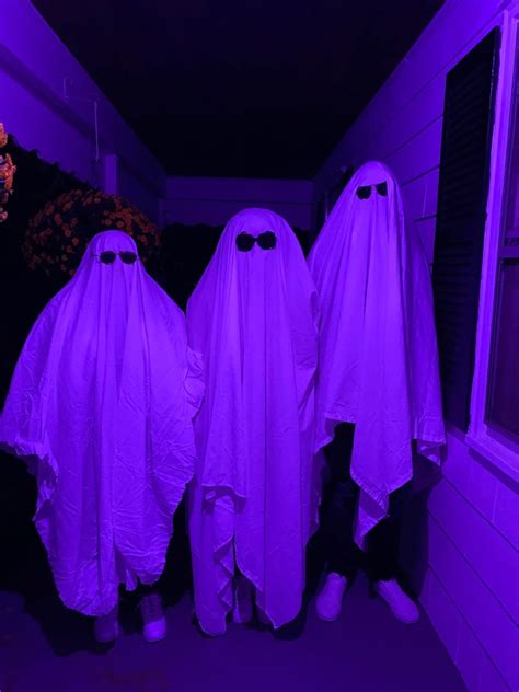 👻 ghost | Dark purple aesthetic, Purple halloween, Purple aesthetic