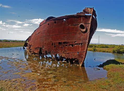 MV Excelsior Shipwreck - Port Adelaide, South Australia : urbanexploration