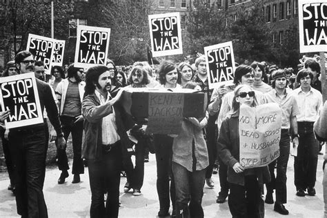 Images Of The 1960s Protest Signs That Changed The World | Vietnam war ...