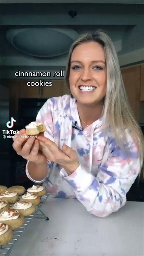 Cinnamon roll cookies 🍪 [Video] | Yummy food dessert, Cooking recipes desserts, Interesting food ...