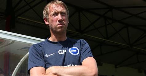 Brighton boss Graham Potter signs with Seagulls until 2025 - Football365