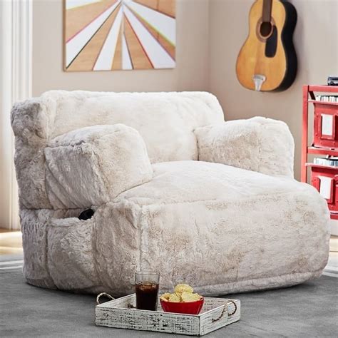 A plush lounge chair with build-in speakers for your snoozing soundtrack. #Loungechairs | Plush ...