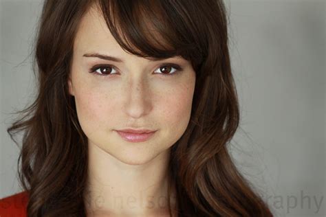 Lily Girl From AT&T | 22 Photos of Milana Vayntrub: The AT&T Supervisor ...