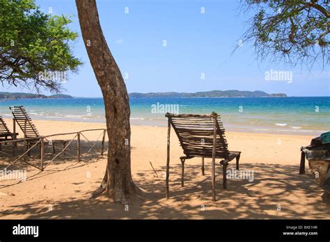 China bay sri lanka hi-res stock photography and images - Alamy