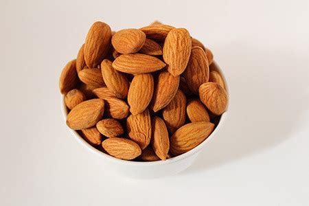 14 Types of Almonds to Explore in Your Snacking Adventures - WR