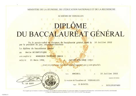 a certificate with an image of a wreath on it