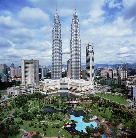 Kuala Lumpur, Malaisie | Petronas towers, Kuala lumpur, Amazing ...