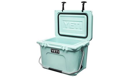 Turquoise Yeti Cooler Blue Rtic And 45 Type Coolers Soft Bag Sb 130 65 Sided Igloo Rolling ...