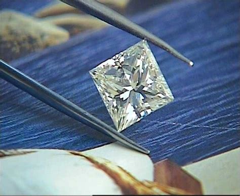 Loose Diamond 2.00ct Princess cut GSI1 certified by blueriver47