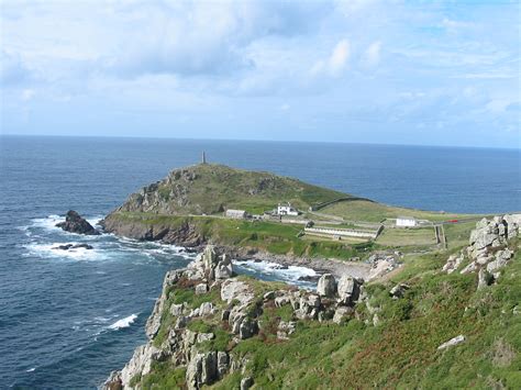 File:Cape Cornwall.jpg - Wikimedia Commons