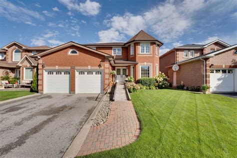 51+ Bradford West Gwillimbury Houses for Sale | Zolo.ca